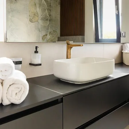 Luxury Palermo Vir