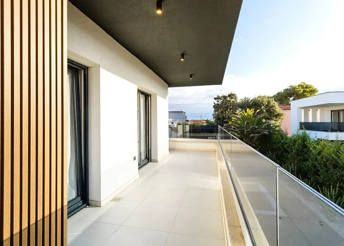Vila Luxury Palermo Vir