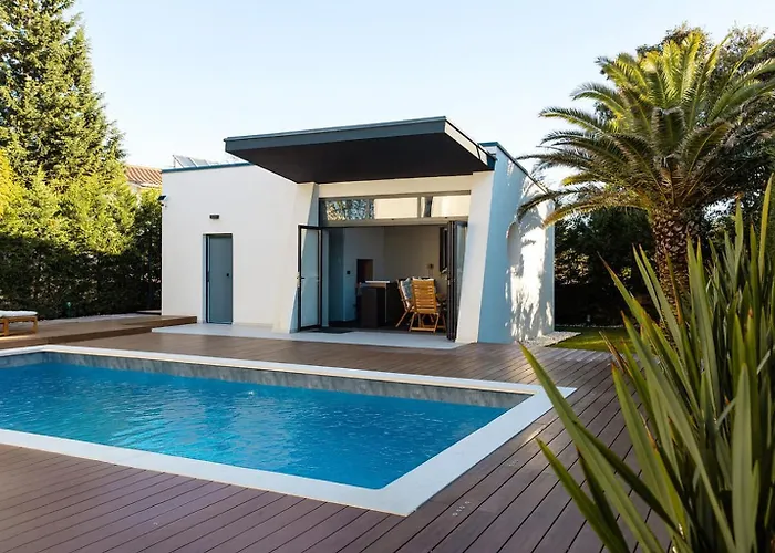 Luxury Palermo Villa *